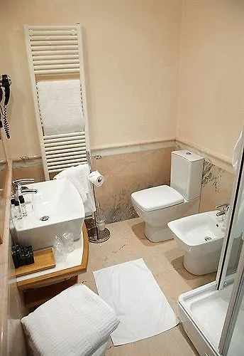 Park Carpenada מלון בלונו