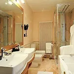 Hotel Park Carpenada 4*