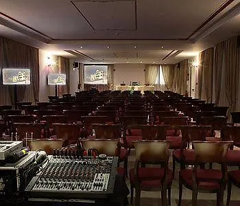 Park Carpenada Otel